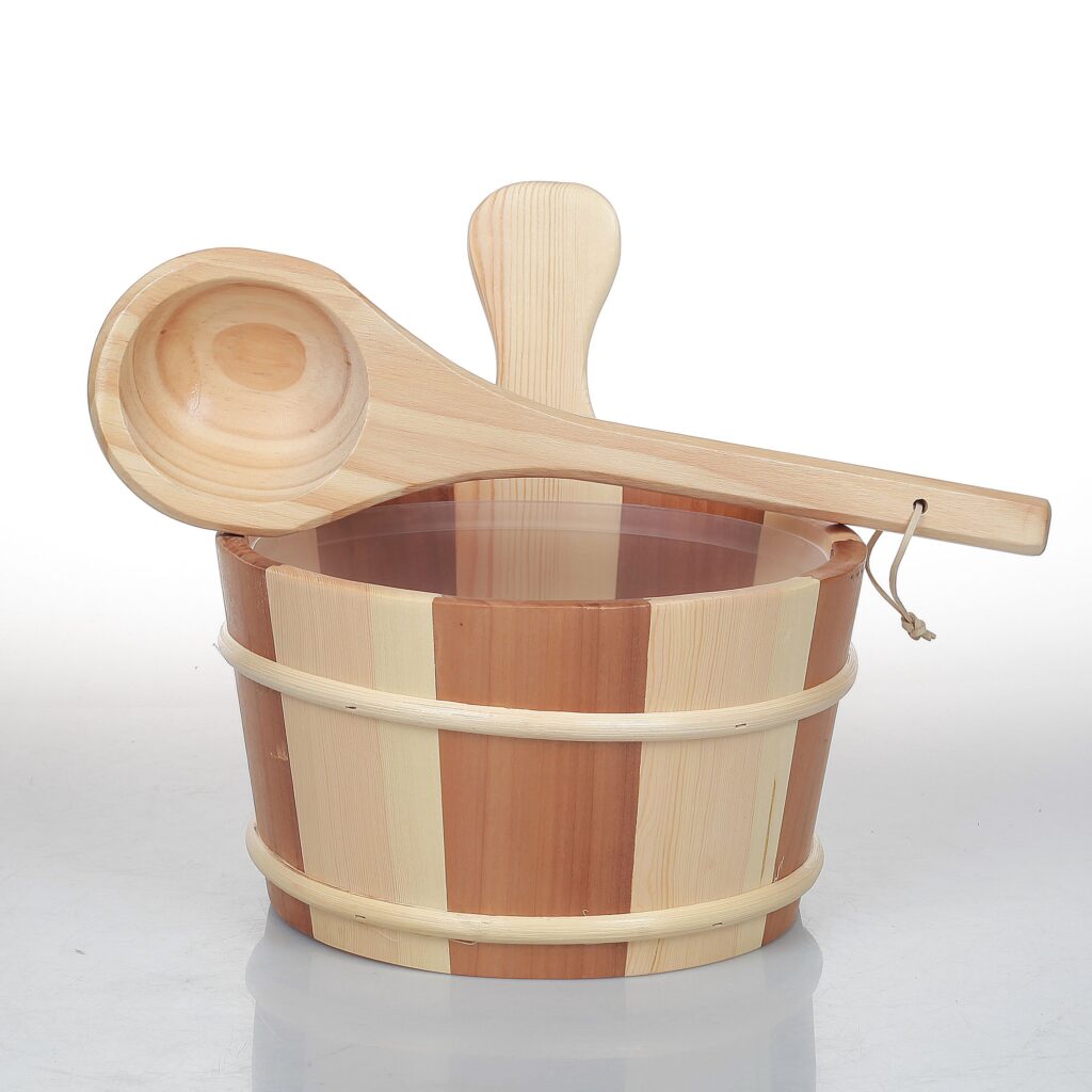 Wooden Bucket and Ladle, Pine+Cedar